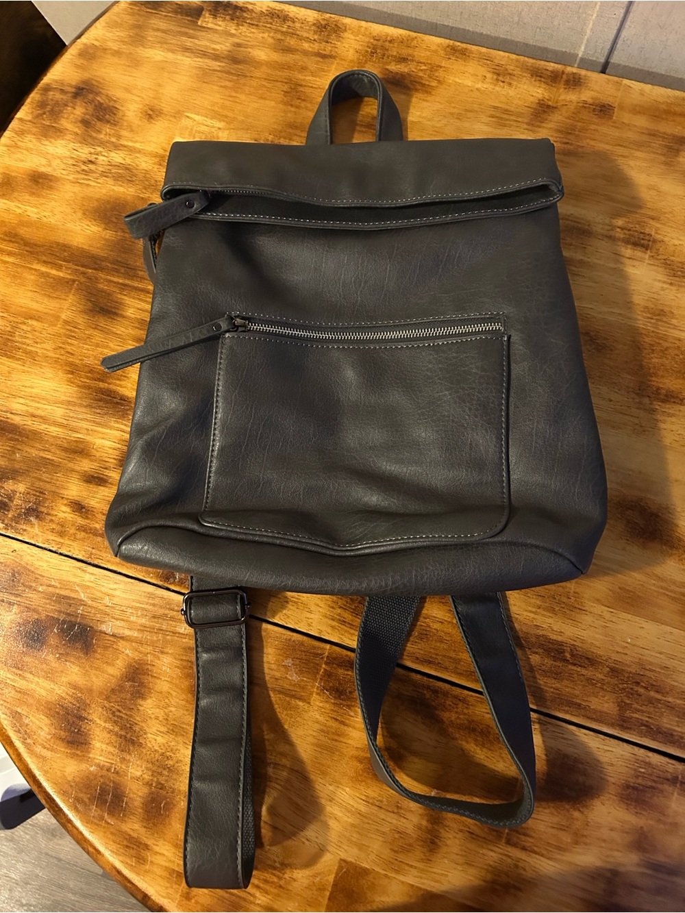 Urban Expressions grey back pack